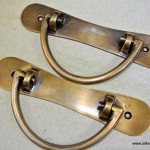 2 heavy handle BOX pull solid brass heavy old vintage old style DOOR drawer 6" B
