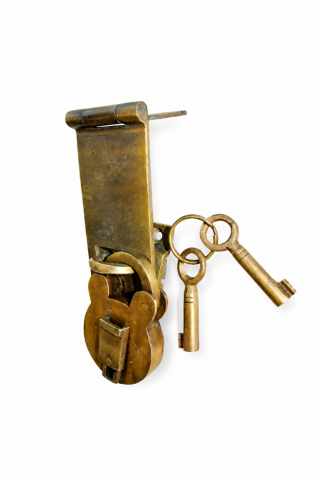 Solid Brass Hasp & Staple with Padlock and 2 Keys – Antique Vintage Style Box & Door Latch