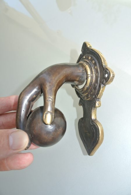 small hand fist ball front Door Knocker hand 6.1/2" inches long fingers solid pure brass hollow 16 cm vintage old style aged hinged pull banger bronze natural oxidized patina