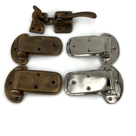 4 hinges & 1 catch rare ICE BOX CATCH lever 4 hinges aged style solid Brass lead light heavy offset 4" left & right hinge antique style vintage spring loaded