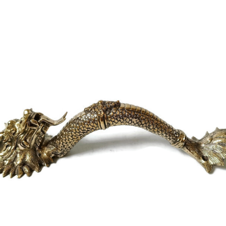 DRAGON handles pulls